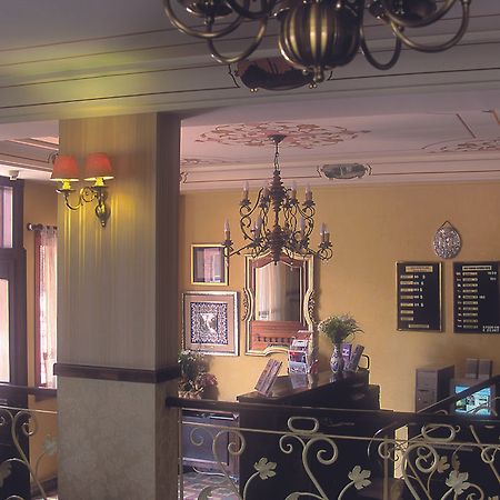 デルサーデー ホテル イスタンブール インテリア 写真